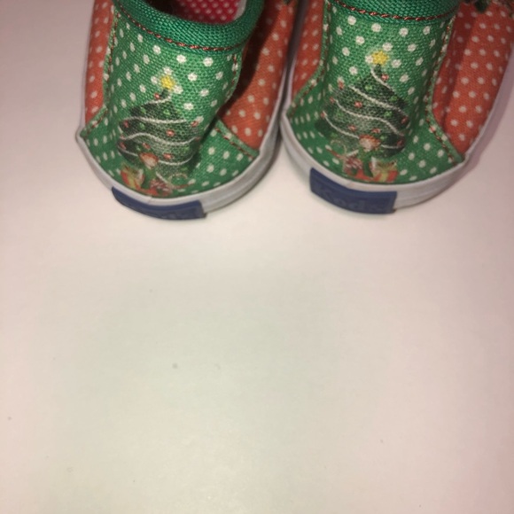 Keds Christmas tree elf slip on sneakers shoes size 8.5 Xmas holiday - Picture 3 of 5